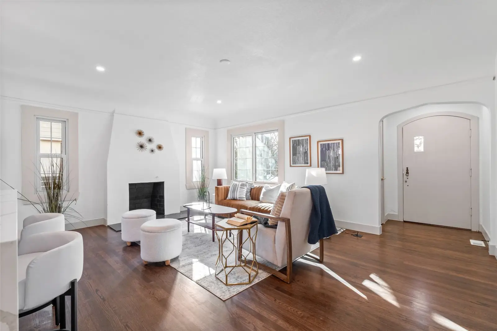 Living room in a brick Tudor